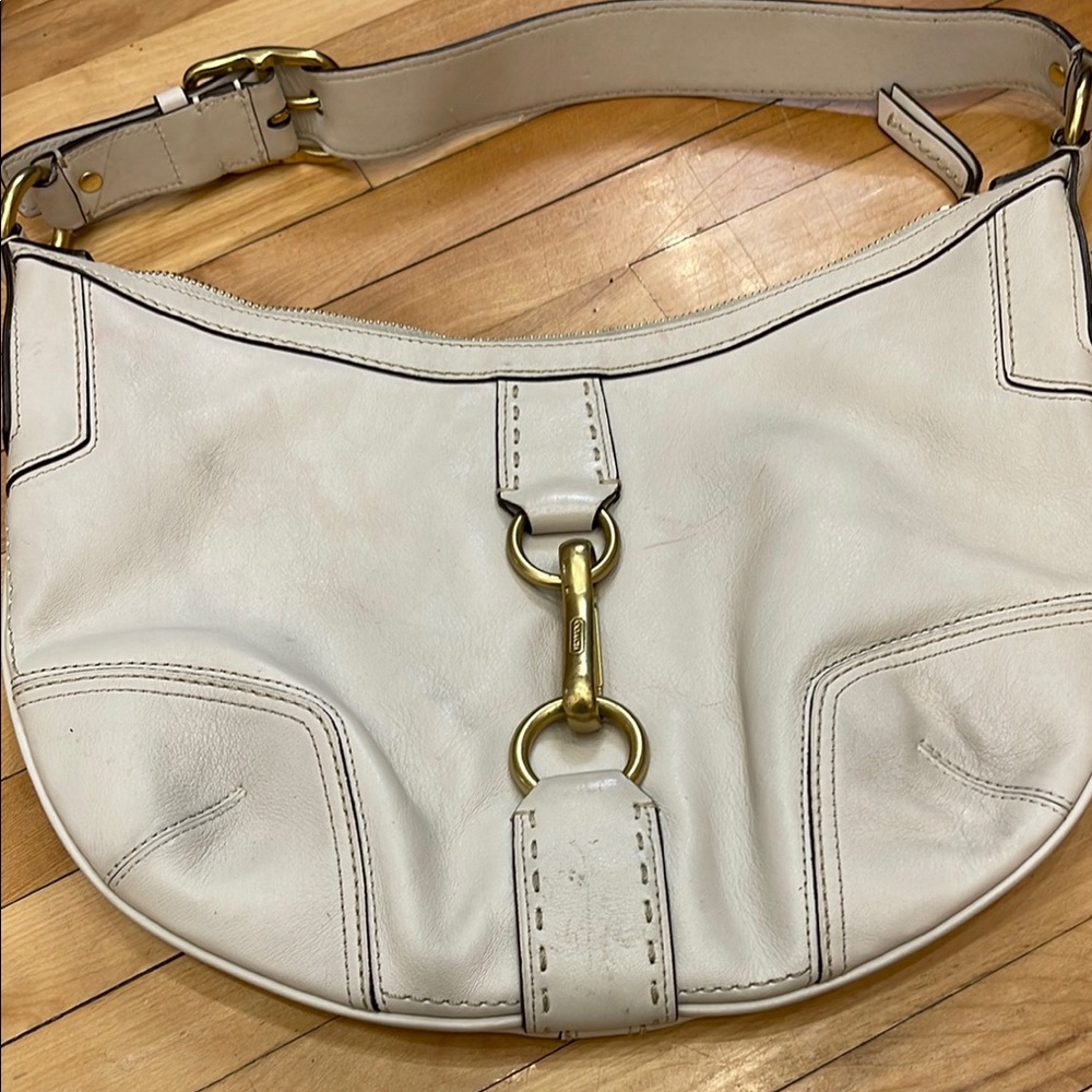 Coach Elegant Cream Leather Hobo Shoulder Bag BNWT FLASH 🔥sale